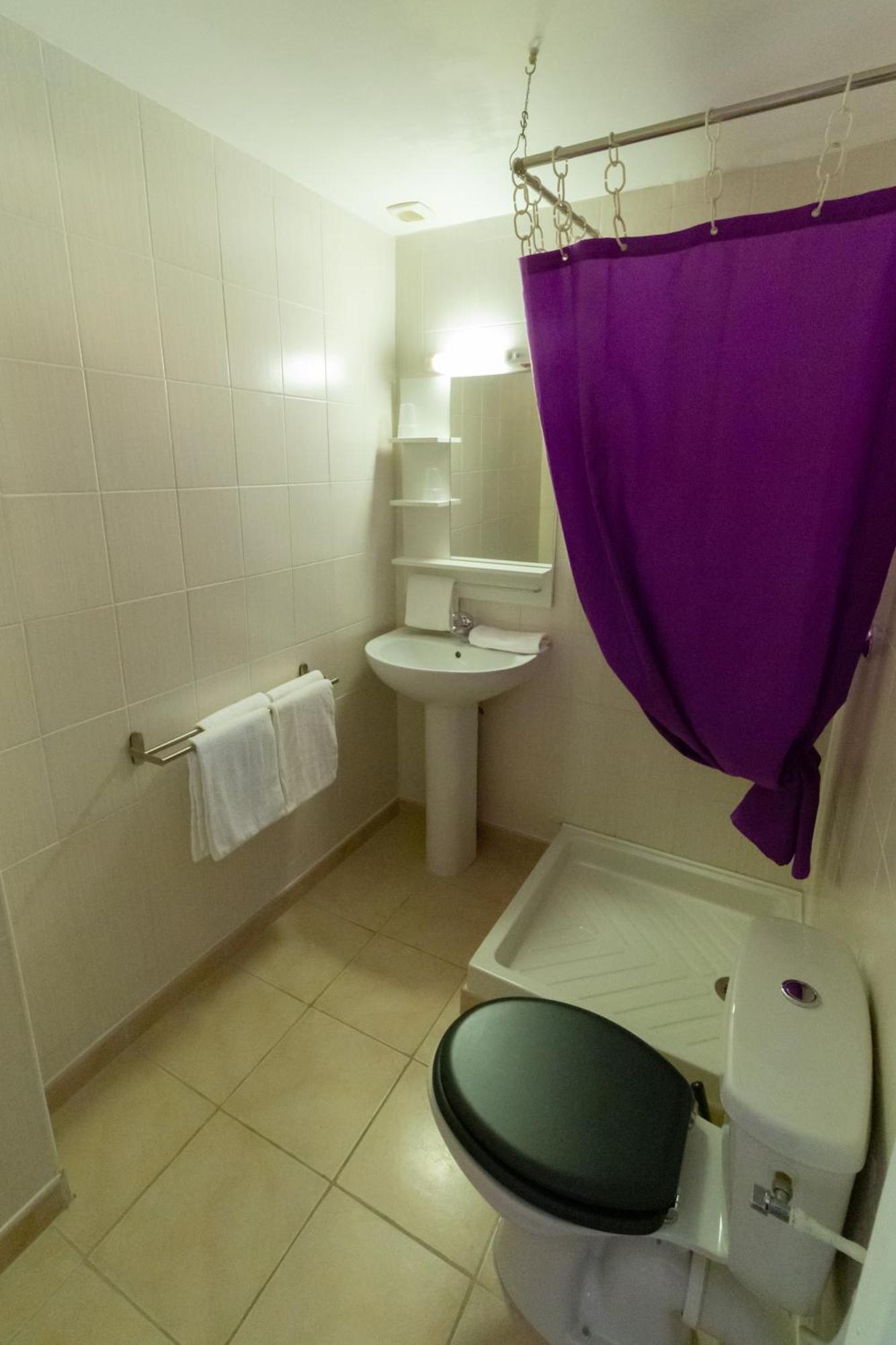 Hotel La Barguelonne Montcuq Εξωτερικό φωτογραφία