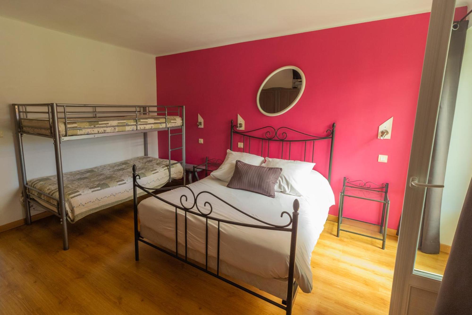 Hotel La Barguelonne Montcuq Εξωτερικό φωτογραφία